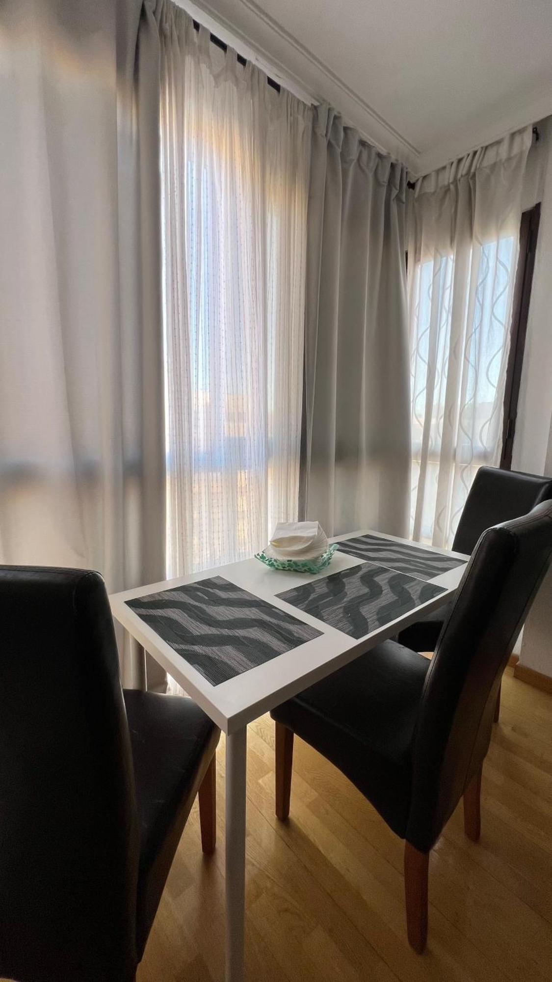 Deyanira Suite, Aeropuerto, Ifema Madrid Dış mekan fotoğraf